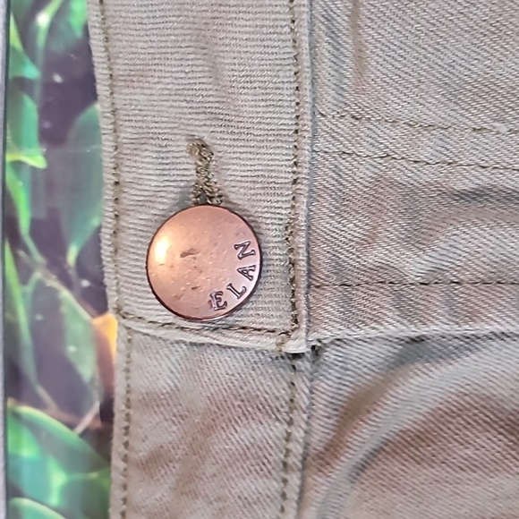 Elan Distressed Olive Miniskirt Size M - Picture 4 of 8